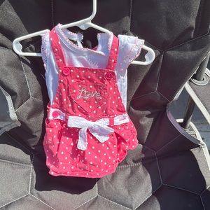 Overall skirt and onesie